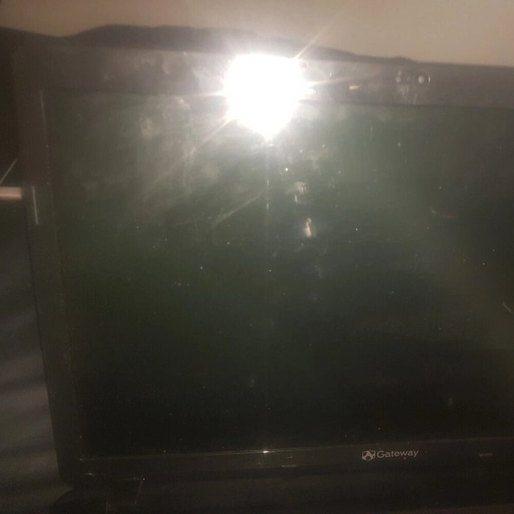 Gateway NE71B06u Laptop For Parts
